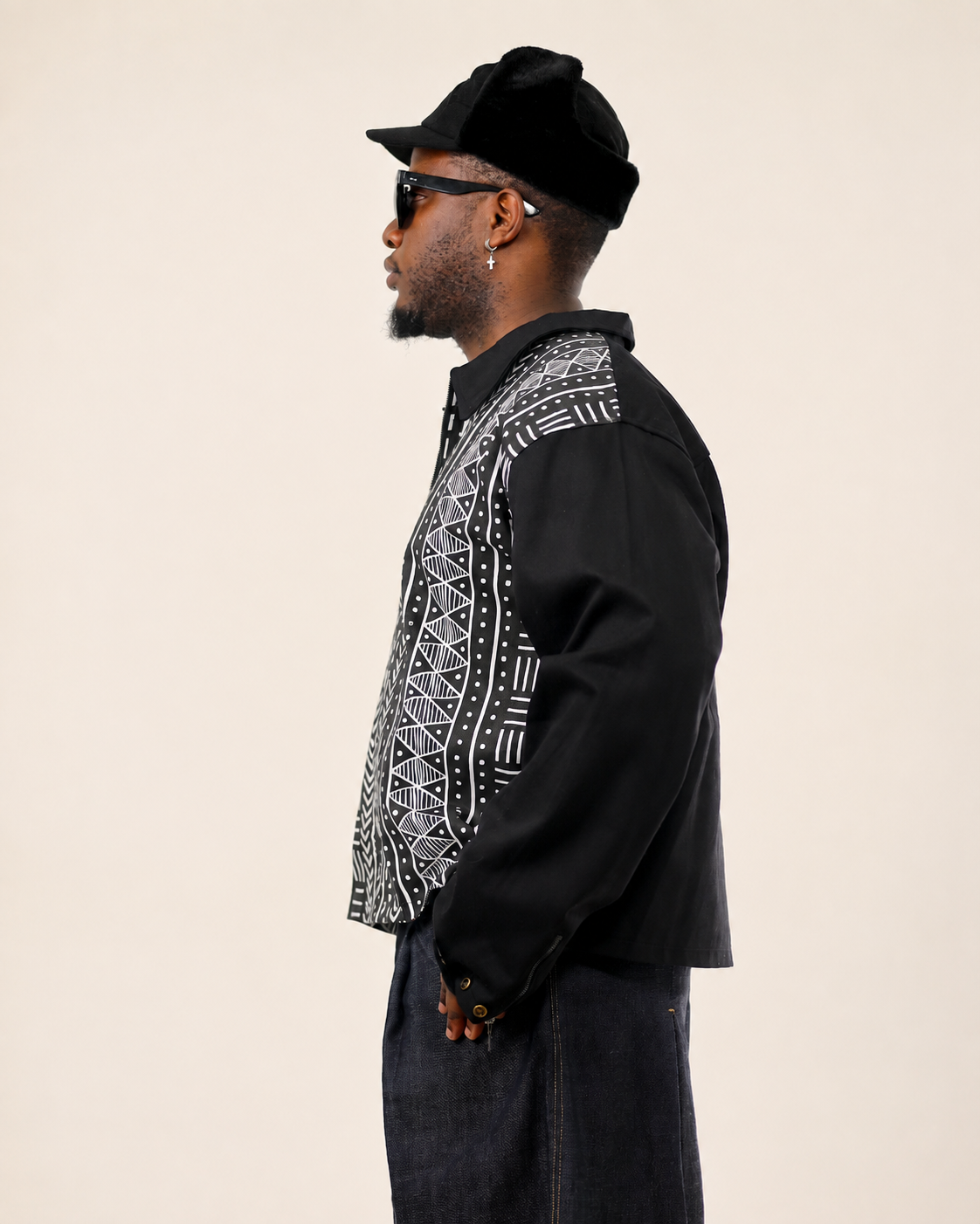 Graphic Line Zip Shirt