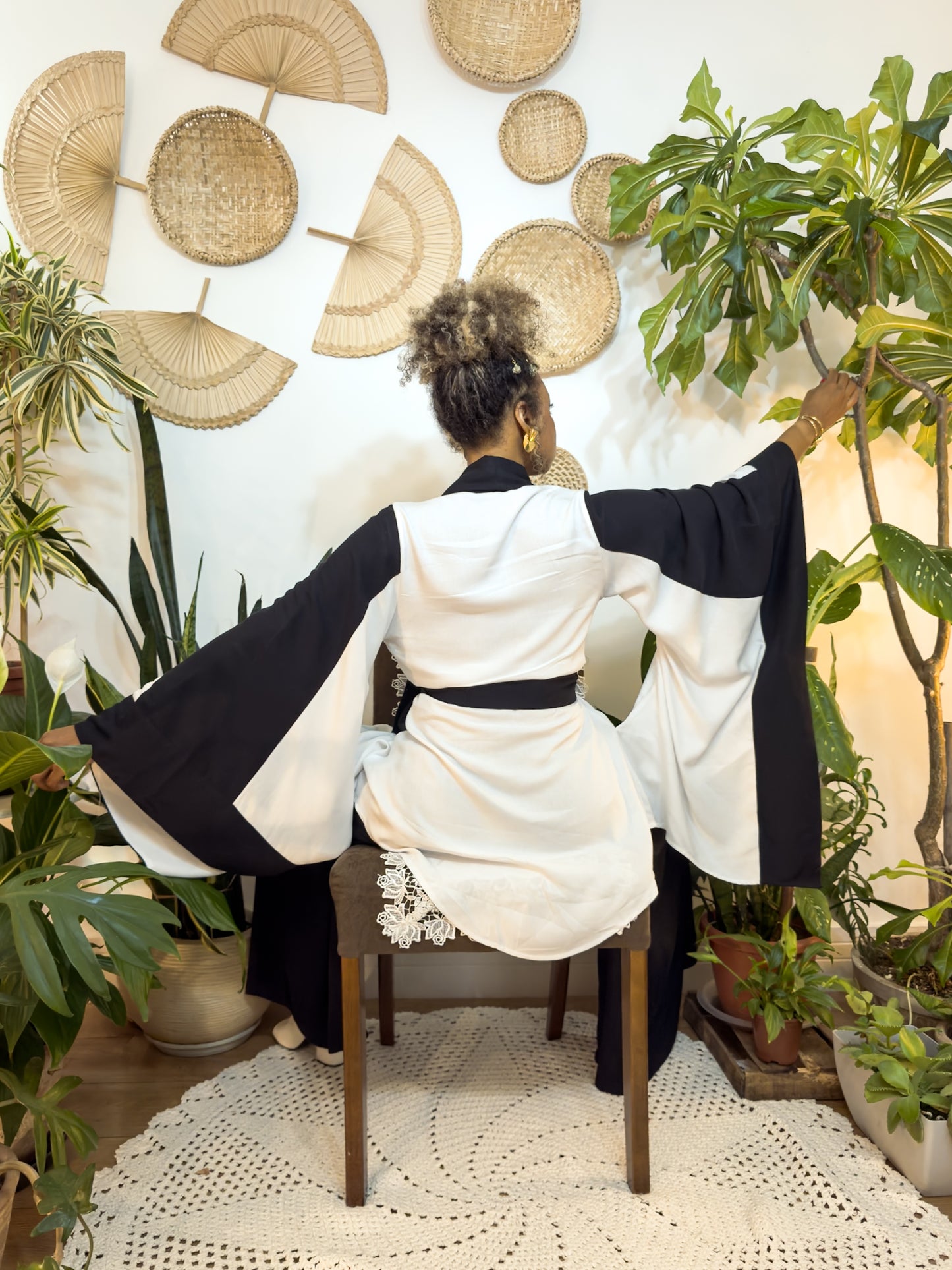 Women's Black and White African Flow Set – Exclusive Trousers and Kimono