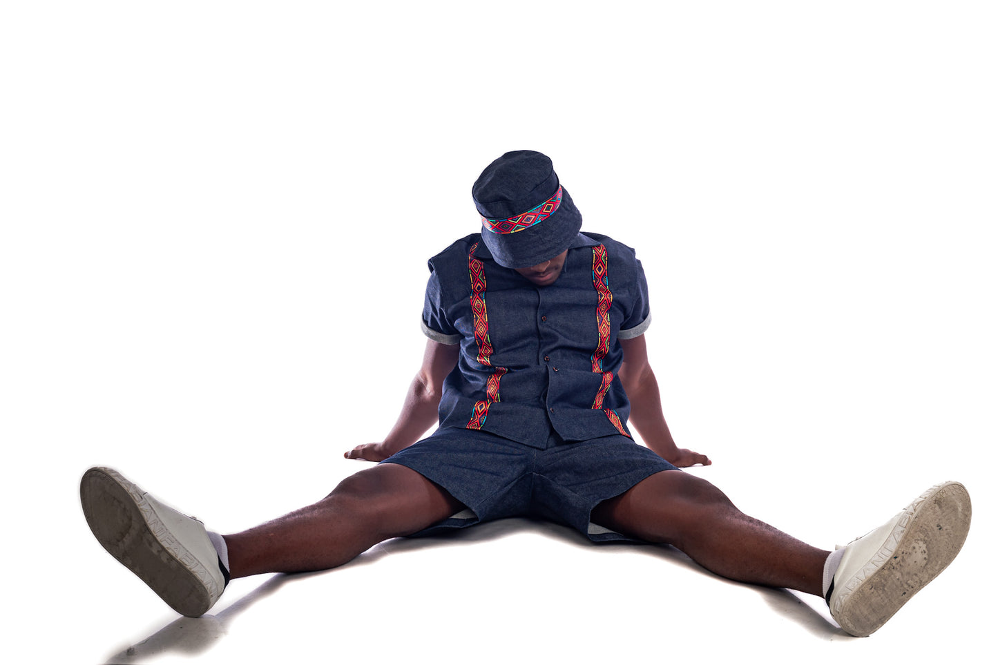 Men's streetwear shirt and denim shorts set